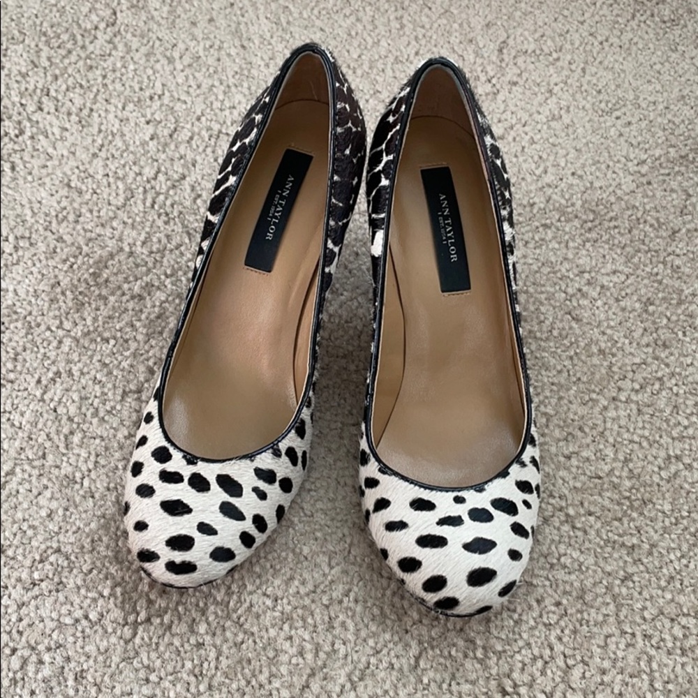 Ann Taylor Haircalf block Heels Snow Leopard 5